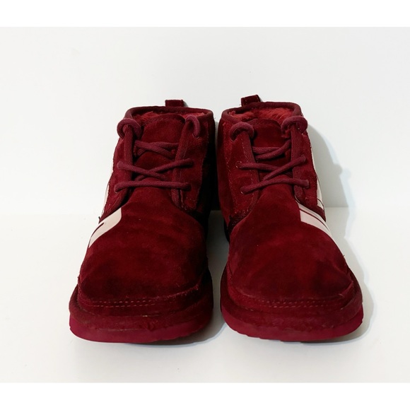 UGG Neumel Chopd Kids Size 5, Red/Burgundy - Picture 6 of 11